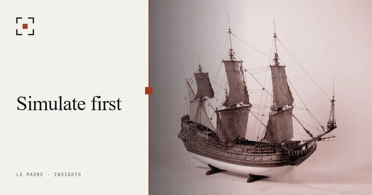 A detailed scale model of a seventeenth-century sailing ship, in La Madre duotone, beside the words Simulate first